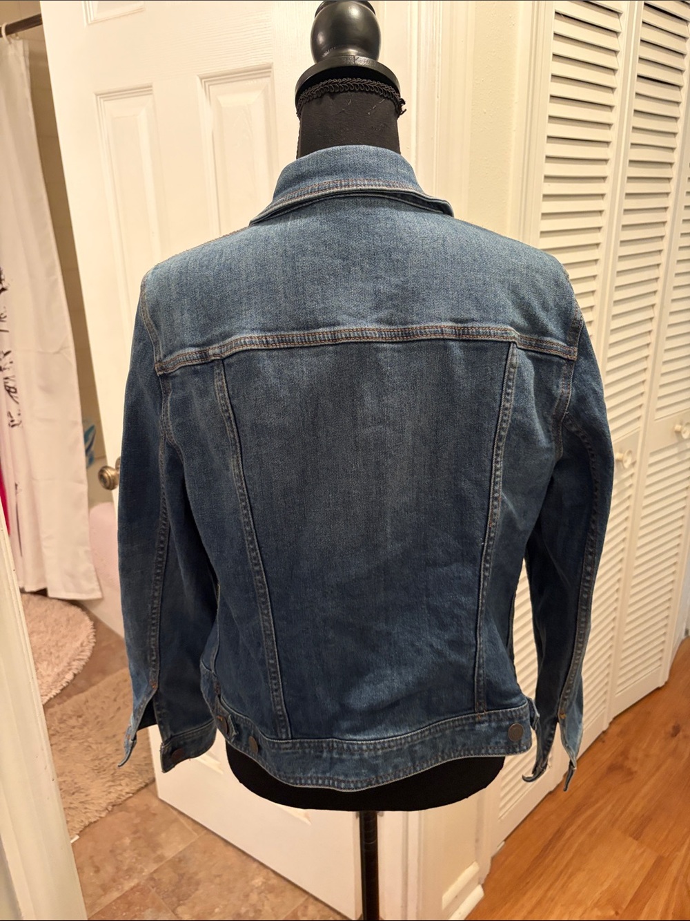 Talbots Classic Blue Denim Jacket - Picture 3 of 7